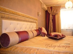 Шторы в классическом стиле в Тольятти, декоративные валики и подушки, покрывало, дизайнер Светлана Никитина